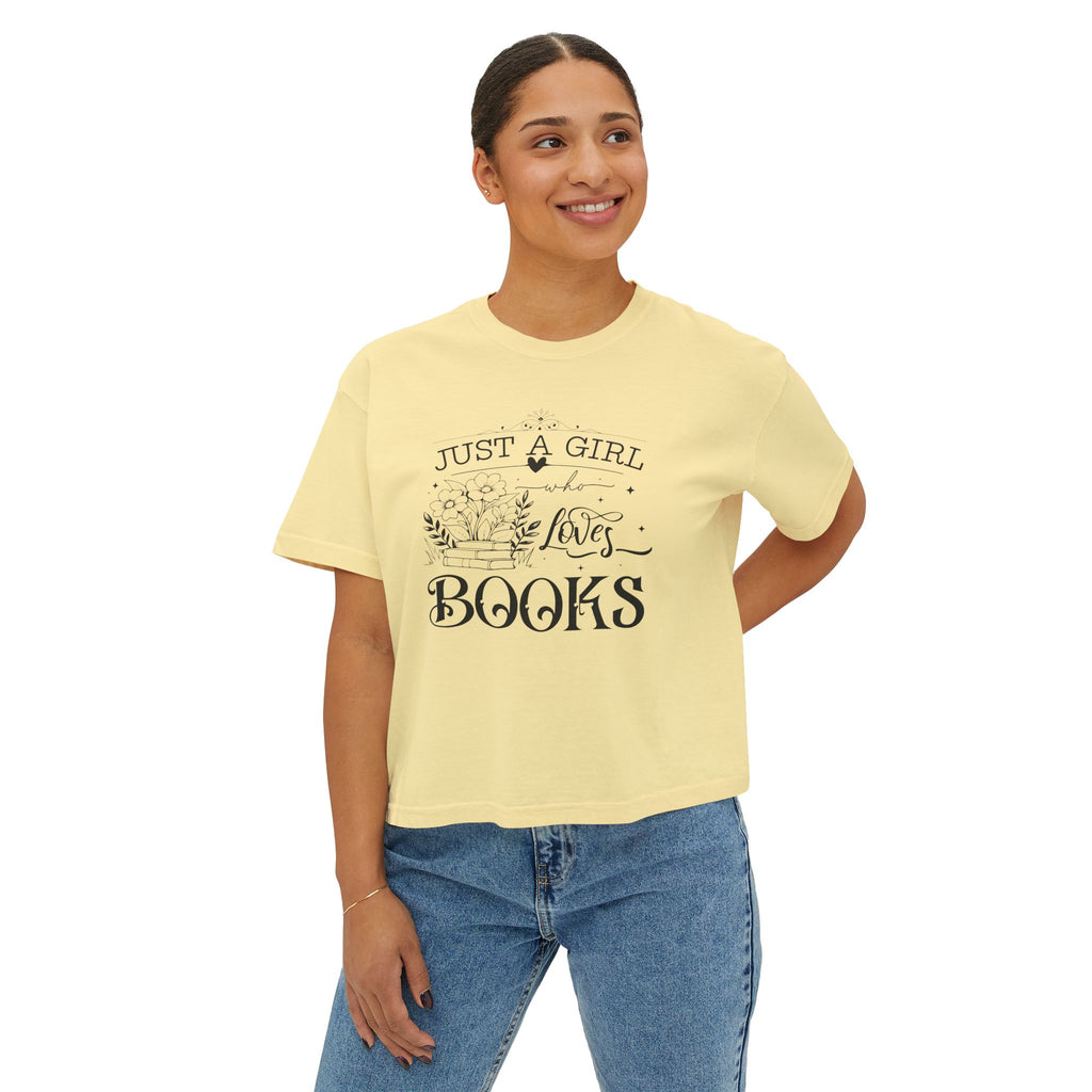 Just a Girl Who Loves Books Boxy Tee
